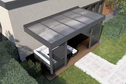 Terrassenüberdachung STUK mit Sichtschutz und Polycarbonat-Stegplattendach